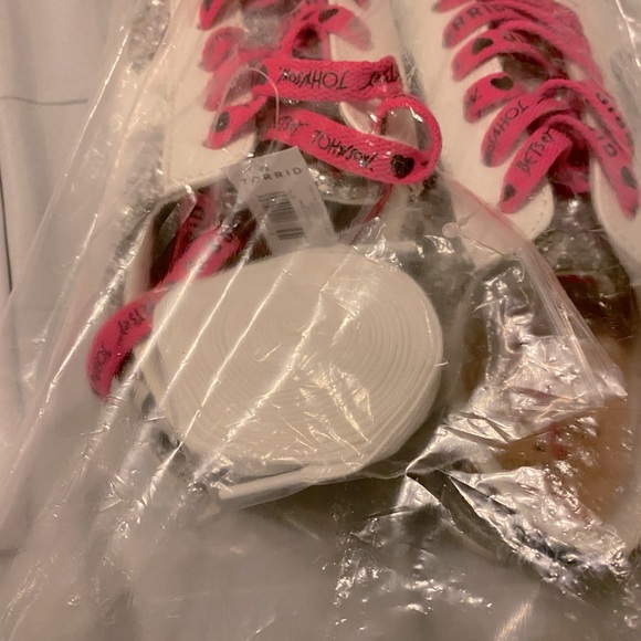 Betsey Johnson - Silver Glitter Distressed Sneaker - Picture 7 of 7